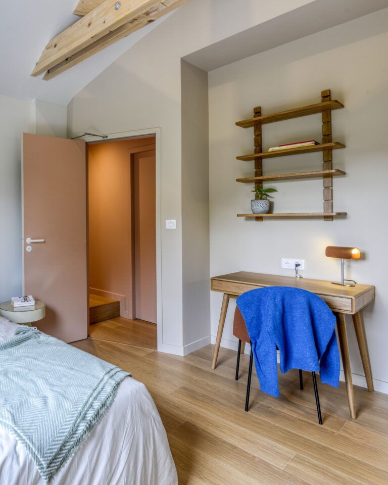 Instagram post from agence.beutter. This post is in position 1.