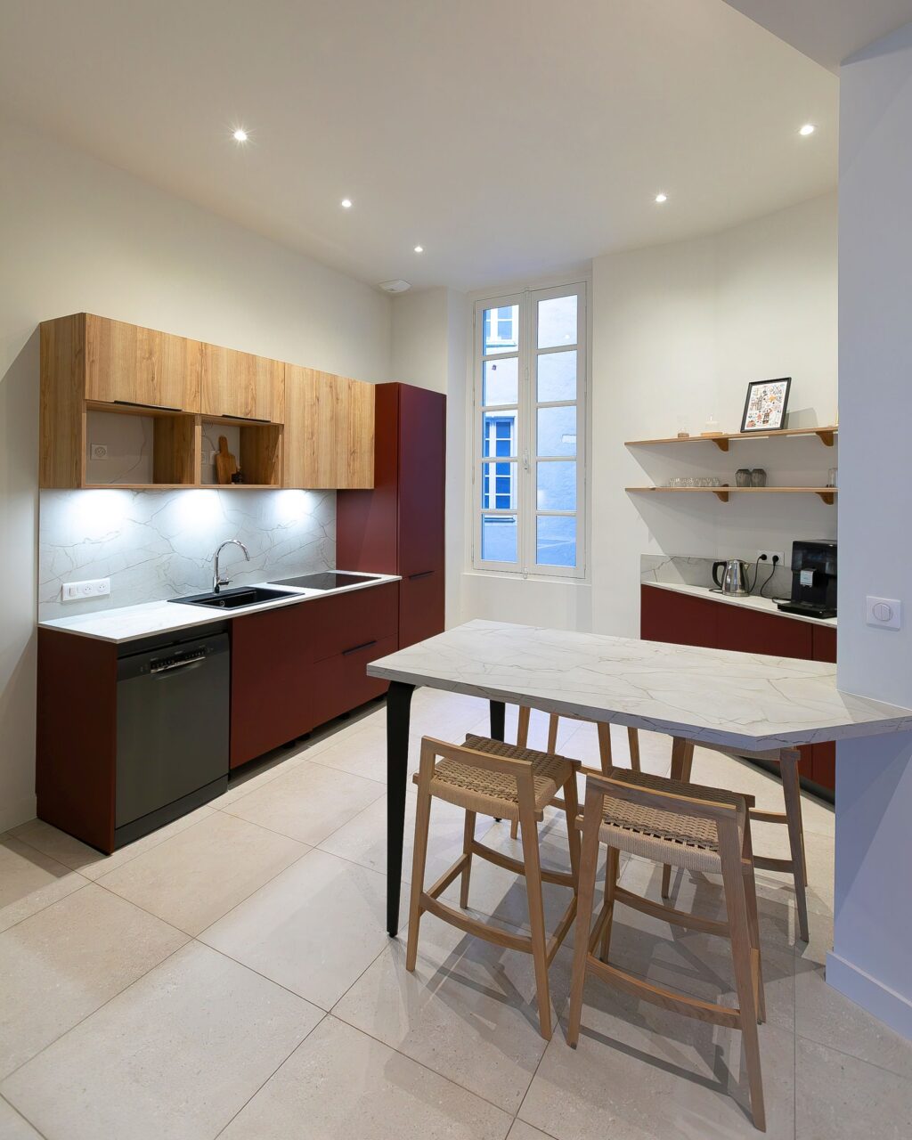 Instagram post from agence.beutter. This post is in position 0.